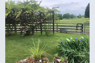 255 Glasscock Road, Liberty Hill, TX 78642 - Photo 37