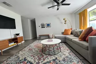 2511 E Stassney Ln, Austin, TX 78744 - Photo 1