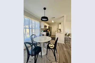 2511 E Stassney Lane, Austin, TX 78744 - Photo 3