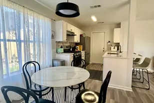 2511 E Stassney Ln, Austin, TX 78744 - Photo 3