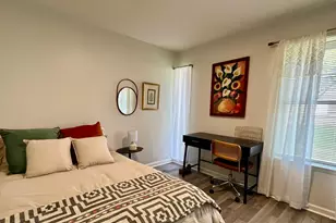 2511 E Stassney Ln, Austin, TX 78744 - Photo 5