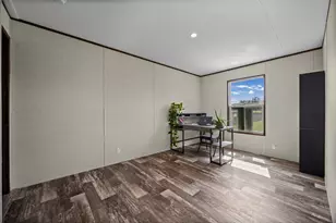 109 Zacate St, Elgin, TX 78621 - Photo 23