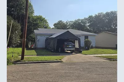 105 E Voelter Avenue, Killeen, TX 76541 - Photo 1