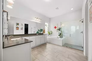 12504 Cricoli Dr, Austin, TX 78739 - Photo 25