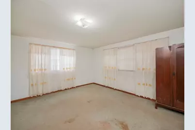 3104 S Main Street, Taylor, TX 76574 - Photo 5