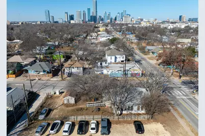2201 E Cesar Chavez Street, Austin, TX 78702 - Photo 17