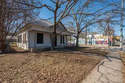 2201 E Cesar Chavez Street, Austin, TX 78702 - Photo 5