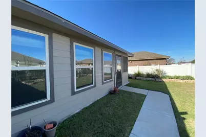 816 Sleeping Bear Dunes Drive, Pflugerville, TX 78660 - Photo 5