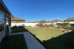 816 Sleeping Bear Dunes Dr, Pflugerville, TX 78660 - Photo 5