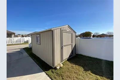 816 Sleeping Bear Dunes Drive, Pflugerville, TX 78660 - Photo 15