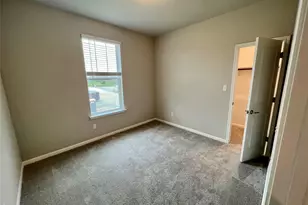 1020 Vista View Dr, Georgetown, TX 78626 - Photo 15