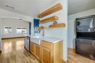 5801 Thunderbird St, Lago Vista, TX 78645 - Photo 9