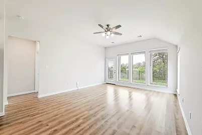 305 Banyon Drive, Liberty Hill, TX 78642 - Photo 3