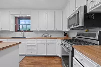 3468 Elder Hill Road, Dripping Springs, TX 78619 - Photo 15