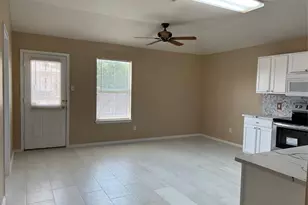 309 Decker Dr, Hutto, TX 78634 - Photo 7