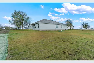 13225 Eastland Drive, Mustang Ridge, TX 78610 - Photo 27