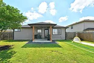 105 Lidell St, Hutto, TX 78634 - Photo 27