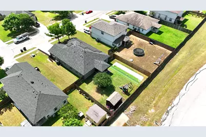 105 Lidell Street, Hutto, TX 78634 - Photo 37