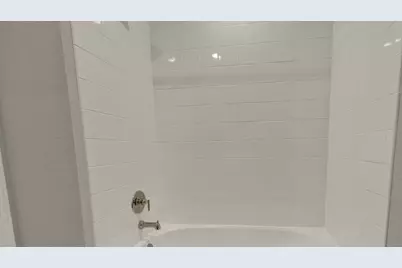 325 Darwin Place, Lockhart, TX 78644 - Photo 17