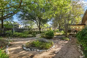 3210 Bruce Dr, Austin, TX 78735 - Photo 39