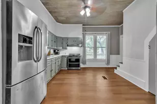 262 W Richmond St, Giddings, TX 78942 - Photo 13