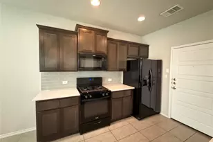 3651 Sandy Brook Dr, Round Rock, TX 78665 - Photo 15