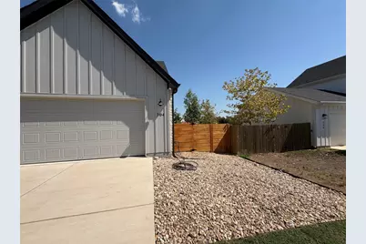 304 W Allen Street, Kyle, TX 78640 - Photo 3