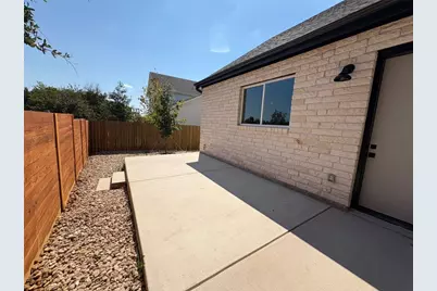 304 W Allen Street, Kyle, TX 78640 - Photo 25