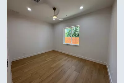 304 W Allen Street, Kyle, TX 78640 - Photo 13