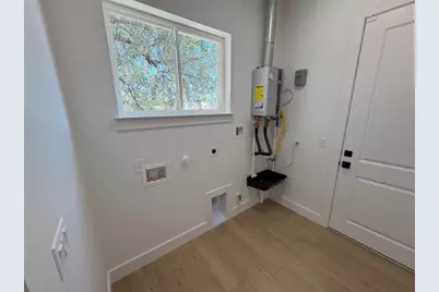 304 W Allen Street, Kyle, TX 78640 - Photo 23