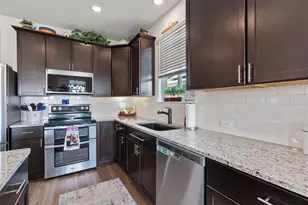 1941 T H Johnson Dr, Taylor, TX 76574 - Photo 13