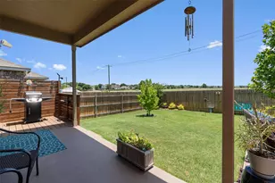 1941 T H Johnson Dr, Taylor, TX 76574 - Photo 31