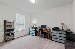 1941 T H Johnson Dr, Taylor, TX 76574 - Photo 27