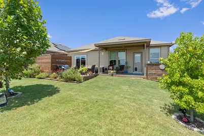 1941 T H Johnson Drive, Taylor, TX 76574 - Photo 5