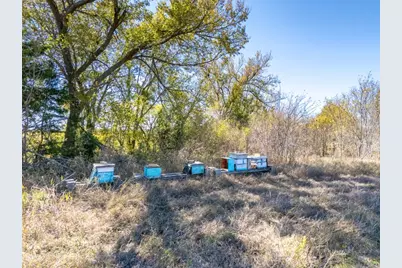 1150 County Road 432, Taylor, TX 76574 - Photo 11