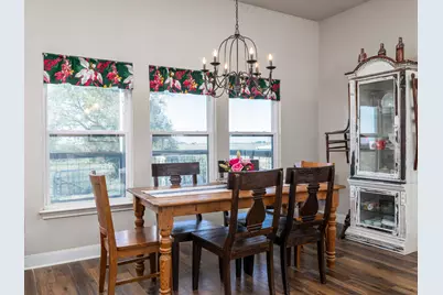 1150 County Road 432, Taylor, TX 76574 - Photo 25