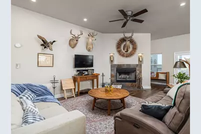 1150 County Road 432, Taylor, TX 76574 - Photo 23