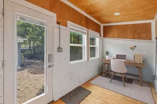 900 Stark St, Austin, TX 78756 - Photo 25