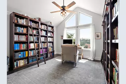 10103 Twin Lake Loop, Dripping Springs, TX 78620 - Photo 19