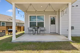 430 Buenos Aires, Kyle, TX 78640 - Photo 37