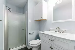 1845 River Crossing Cir, Austin, TX 78741 - Photo 7