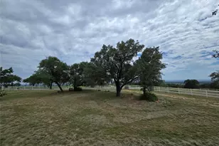 1251 Stone Mountain Dr, Marble Falls, TX 78654 - Photo 7