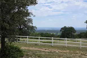 1251 Stone Mountain Dr, Marble Falls, TX 78654 - Photo 3