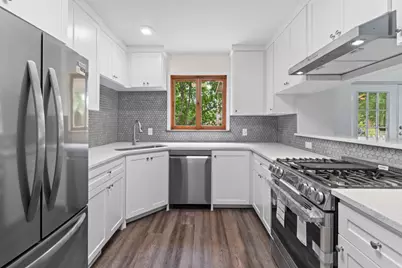 1110 Somerset Avenue, Austin, TX 78753 - Photo 11