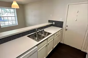 1429 Hyridge Cir, Round Rock, TX 78664 - Photo 7