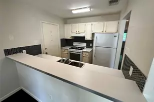 1429 Hyridge Cir, Round Rock, TX 78664 - Photo 5