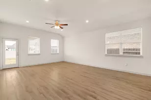 14101 Mcarthur Dr, Manor, TX 78653 - Photo 7