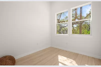 18208 Gregg Bluff Road, Jonestown, TX 78645 - Photo 13