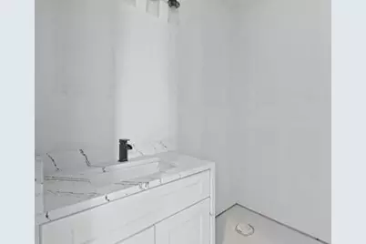 109 La Fortuna Drive, Del Valle, TX 78617 - Photo 13