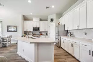 1401 Timber Oaks Dr, Brenham, TX 77833 - Photo 5